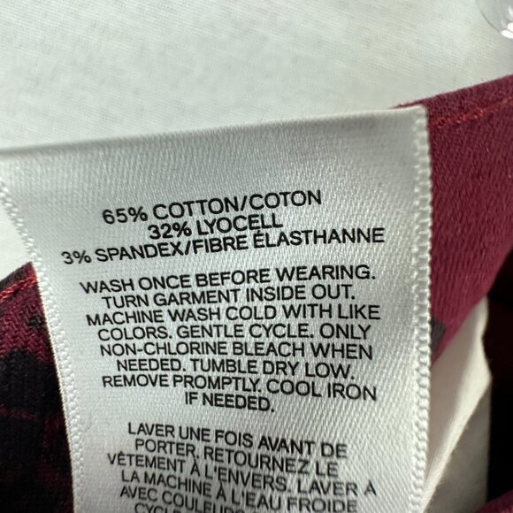 EXPRESS WOMEN'S SNAKE PRINT ANKLE HIGH-RISE PANTS, RED /BLACK SUPER SOFT SIZE 8R - Picture 11 of 11